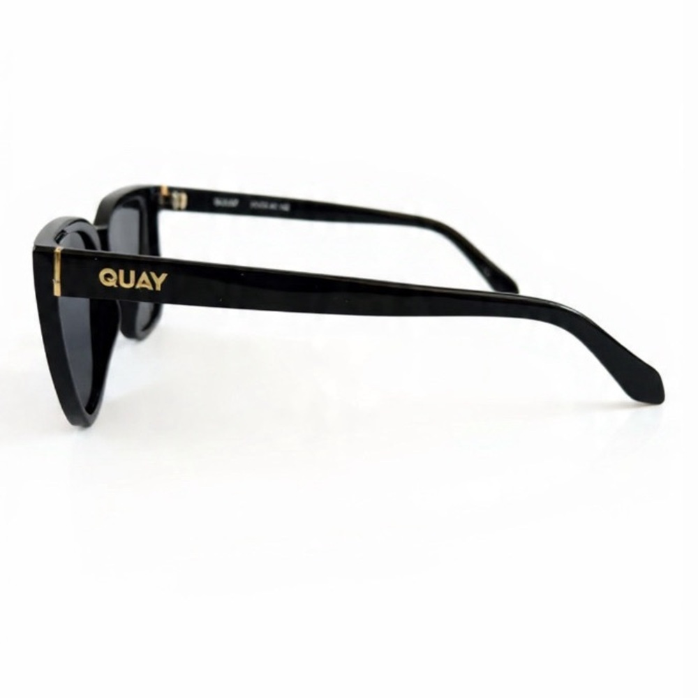 QUAY WIRED MEDIUM BLACK/SMOKE POLARIZED SUNGLASSES UNISEX - Picture 7 of 8